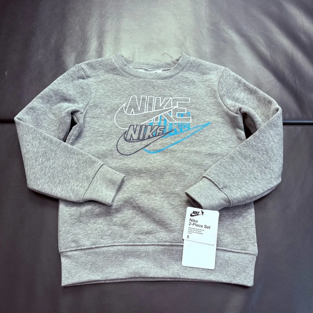 NWT Nike Sweats Set Boys Size 5 - Picture 2 of 3